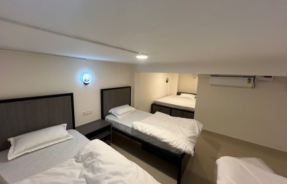 Mahant ji Residency Rooms Pictures
