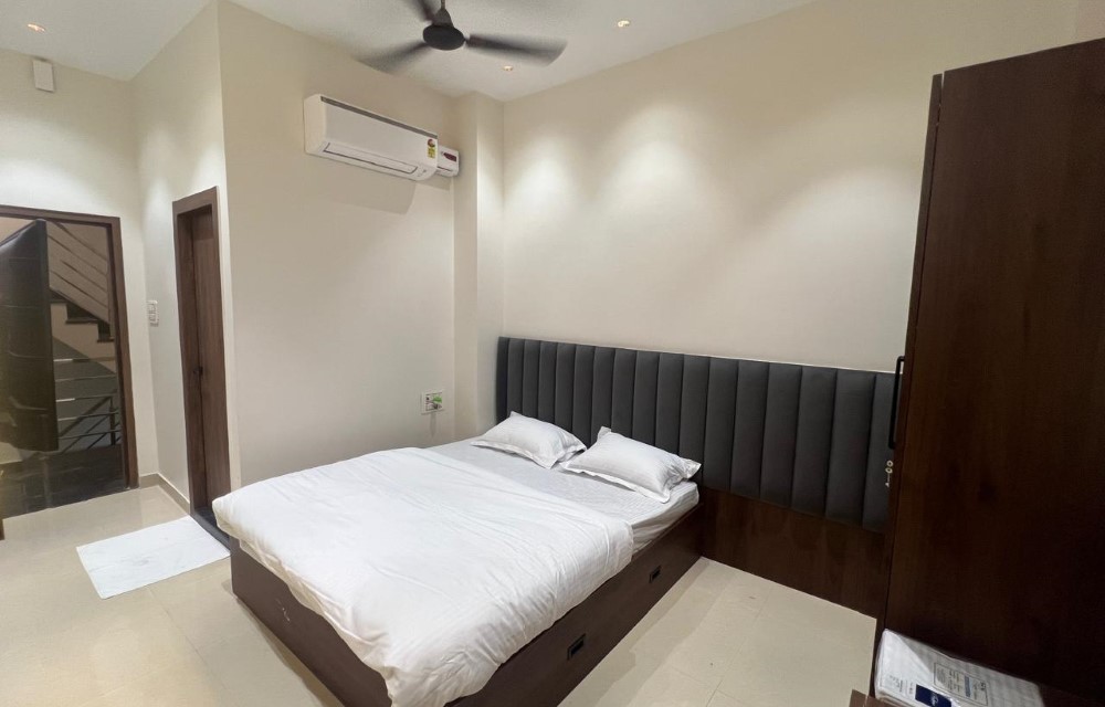 Mahant ji Residency Gallery Pictures